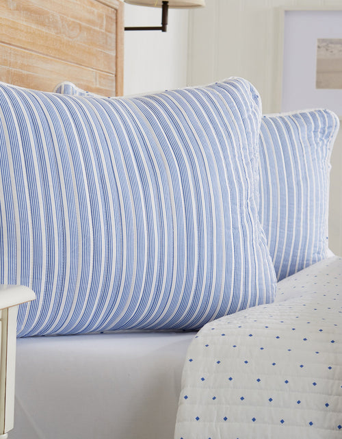 Load image into Gallery viewer, Stripe Quilt - Marcie Collection
