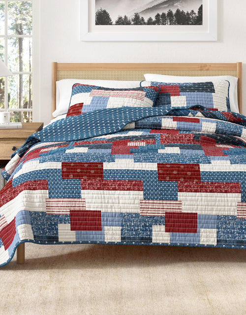 Load image into Gallery viewer, Americana Patchwork Quilt Set - Lowel Collection
