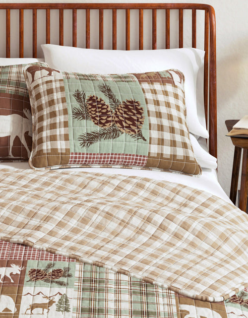 Load image into Gallery viewer, Rustic Landscape Quilt Set - Matthew Collection
